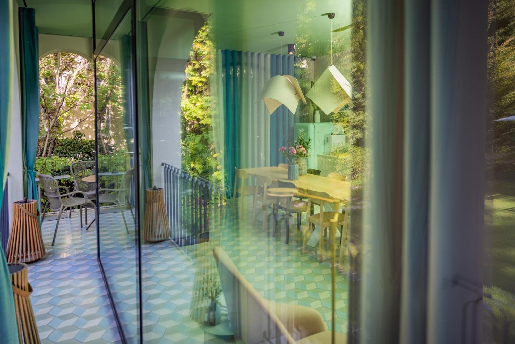 Готель Bagatelle Gardenhouse Будапешт Екстер'єр фото